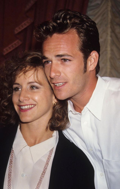 Gabrielle Carteris, Luke Perry 1992. Photo by Adam Scull (Gabrielle Carteris Luke Perry03829) Poster
