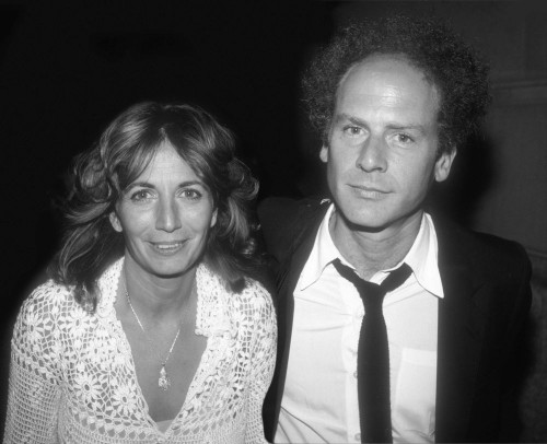 Penny Marshall, Art Garfunkel, 1989. Photo by Adam Scull (Penny Marshall Art Garfunkel1616) Poster