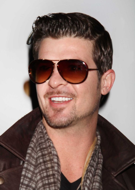 Robin Thicke 11/21/09, Photo By John Barrett (Robin Thicke8846) Poster