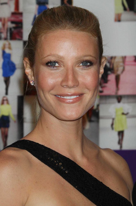 Gwyneth Paltrow 2010, Photo By John Barrett (Gwyneth Paltrow3913) Poster
