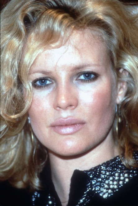 Kim Basinger, 1986, Photo by Adam Scull (Kim Basinger1552) Poster