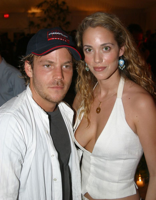 Miami Beach, FL 12-5-2002. Stephen Dorff and Elizabeth Berkley at a party in Miami's Design District for Art Basel.Photo By Adam Scull (Dorff Berkely8953) Poster