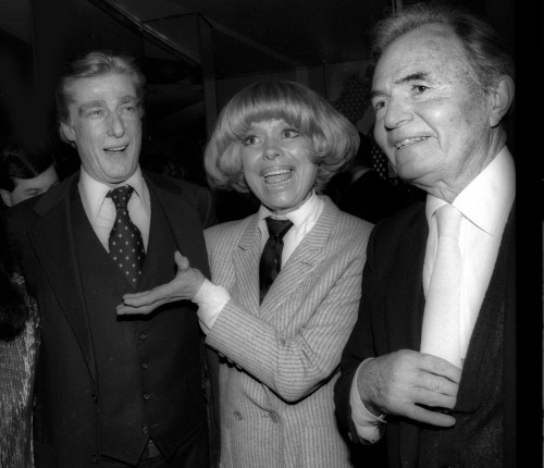 Richard Mulligan, Carol Channing, James Mason, 1982 Photo By John Barrett (Mulligan Channing Mason2705) Poster