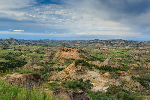 Painted Canyon 1 Poster Print - Online Galloimages