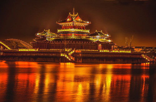 Jinming Lake-Kaifeng-Henan-China. Kaifeng was the capital of the Song Dynasty-1000 to 1100 AD. Poster Print - William Perry