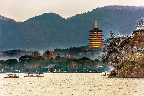 Leifeng Pagoda-Hangzhou-Zhejiang-China. Poster Print - William Perry