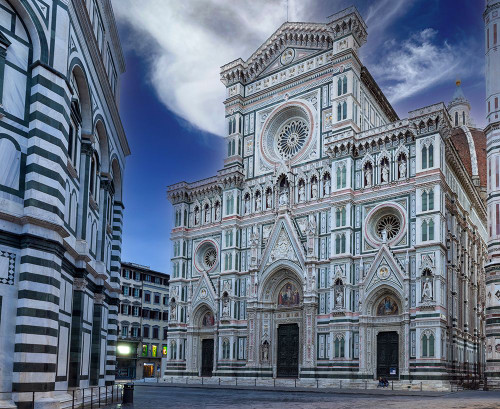 Evening light. Duomo Santa Maria del Fiore. Tuscany-Italy. Poster Print - Tom Norring