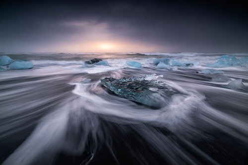 Sun, sea and ices Poster Print - Dueso Jorge Ruiz