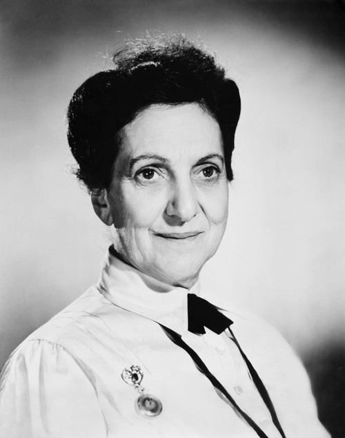 Back To Bataan, Beulah Bondi, 1945 Poster Print