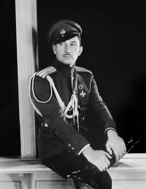 Dishonored, Victor Mclaglen, 1931 Poster Print