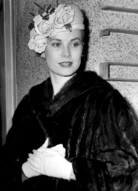 Grace Kelly At Her Spring Bridal Shower, 1956 Poster Print