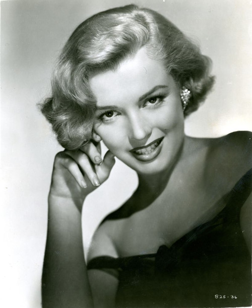 Marilyn Monroe In Love Nest, 1951. - Photo: Courtesy Everett Collection Poster Print