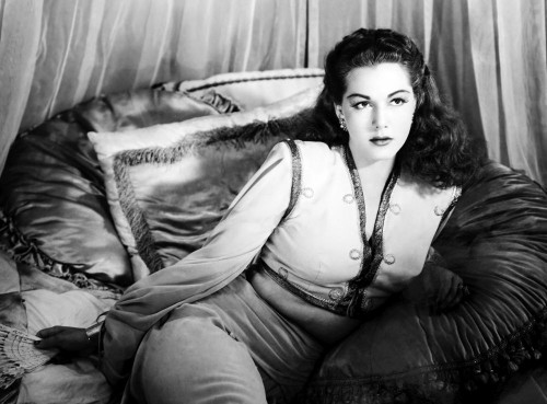 Ali Baba And The Forty Thieves, Maria Montez, 1944 Poster Print