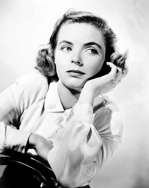 The Enchanted Cottage, Dorothy Mcguire, 1945 Poster Print