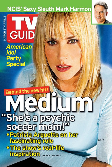 Medium, Patricia Arquette, Tv Guide Cover, March 27 - April 2, 2005. Tv Guide/Courtesy Everett Collection Poster Print