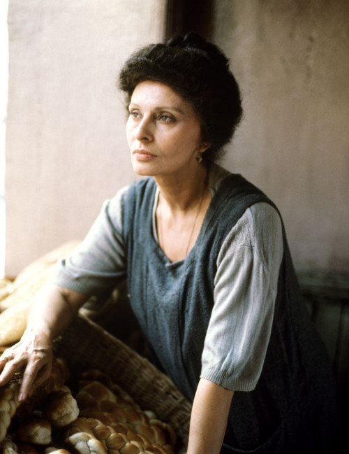 The Fortunate Pilgrim, Sophia Loren, 1988, � Rete Europa / Courtesy: Everett Collection Poster Print