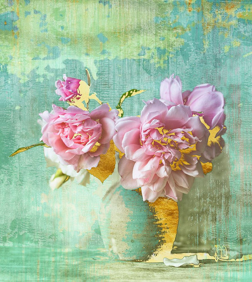 24 Karat Cottage Poster Print - Tina Lavoie (24 x 27)