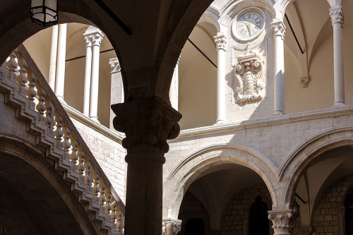 Inviting - Dubrovnik, Croatia Poster Print - Laura DeNardo