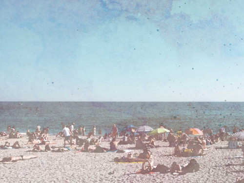 Day at the Beach I Poster Print - Jennifer Goldberger