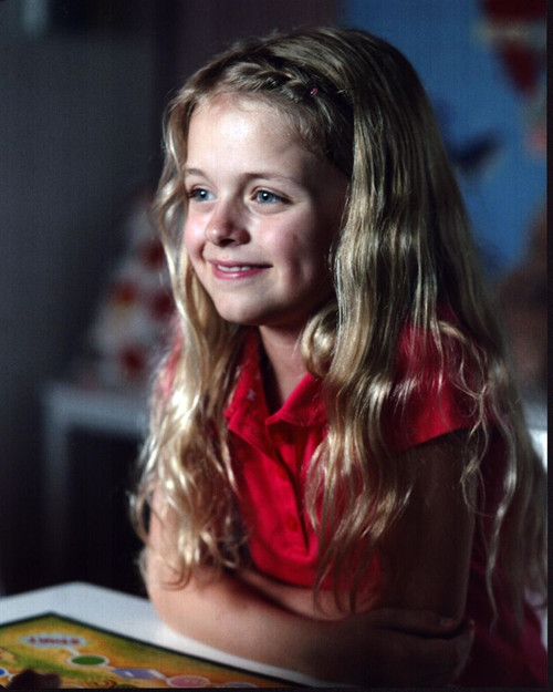 Kylie Rogers Smiling In The Whispers Photo Print