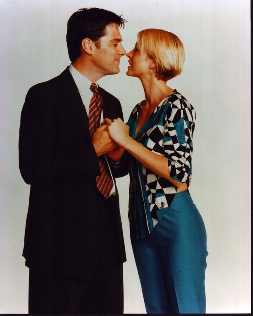Thomas Gibson And Jenna Elfman Nose To Nose For Dharma & Greg Photo Print