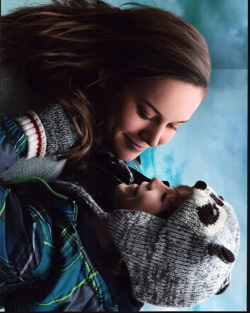 Brie Larson And Jacob Tremblay In Room Photo Print