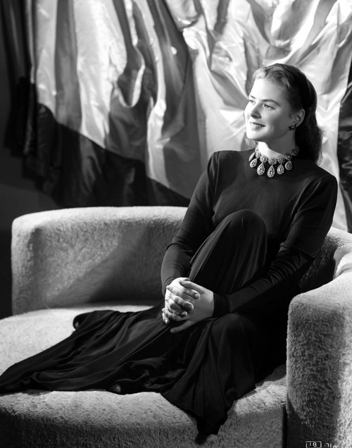 Ingrid Bergman sitting on a Couch with a Necklace Photo Print - Item # VARCEL682009