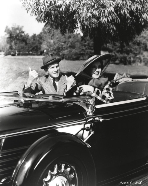 George Burns and Gracie Allen in a car Photo Print - Item # VARCEL683015