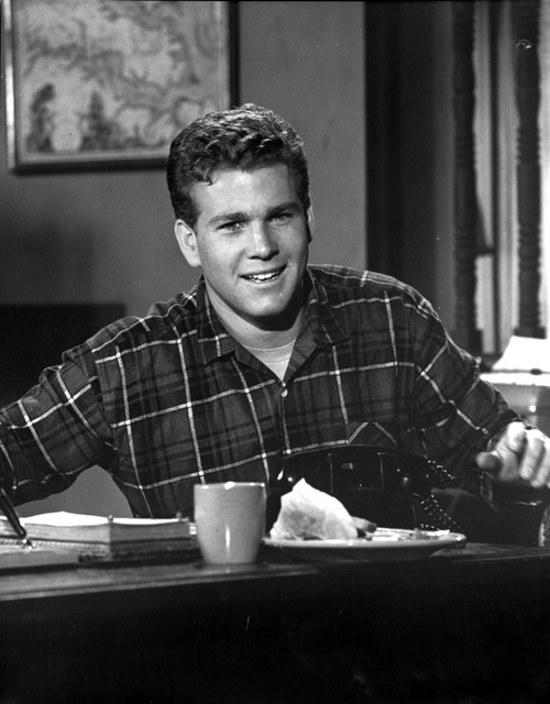Ryan O'Neal Photo Print - Item # VARCEL684369