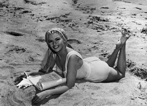 Jayne Mansfield in a swimsuit Photo Print - Item # VARCEL685405