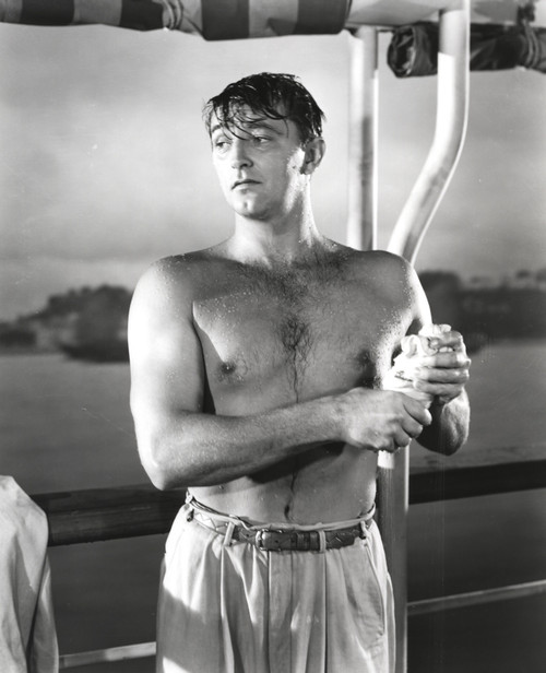 Film still featuring Robert Mitchum shirtless Photo Print - Item # VARCEL686105