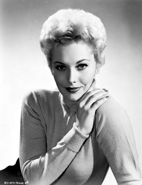 Kim Novak posing Photo Print - Item # VARCEL686477