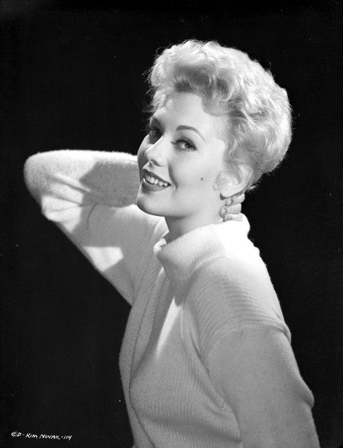 Kim Novak in White Dress Portrait Photo Print - Item # VARCEL686530