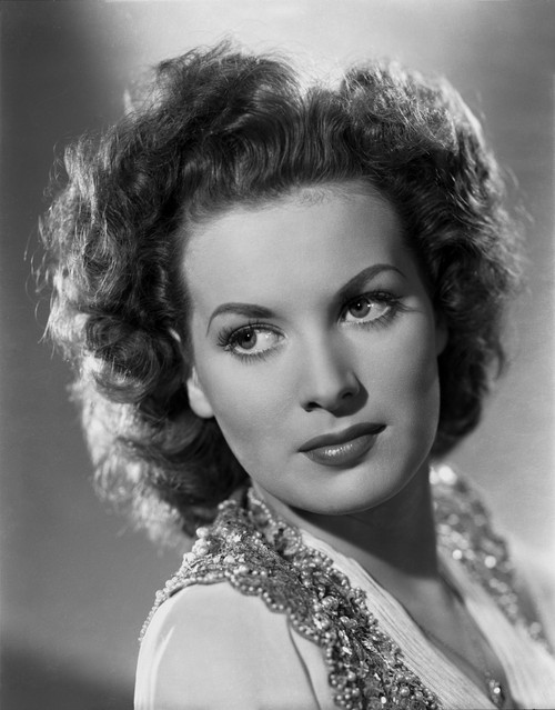 Maureen O'Hara Close Up Portrait Looking Away at the Camera Photo Print - Item # VARCEL686701