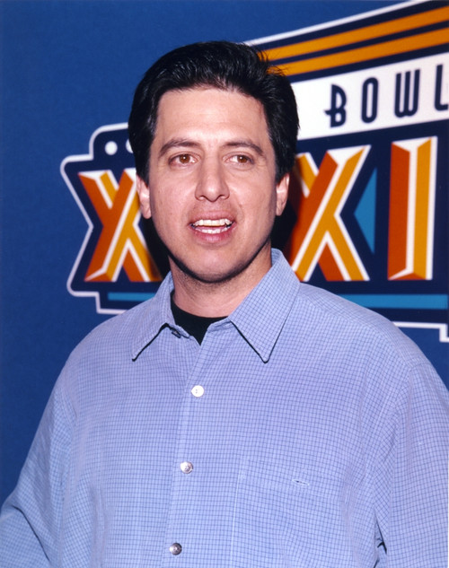 Ray Romano Looking Away Wearing Gray Long Sleeves Portrait Photo Print - Item # VARCEL687357