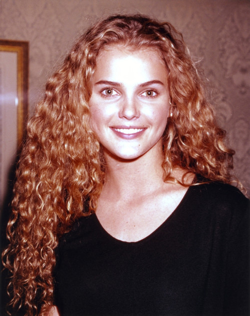 Keri Russell smiling in Black Gown Portrait Photo Print - Item # VARCEL687574