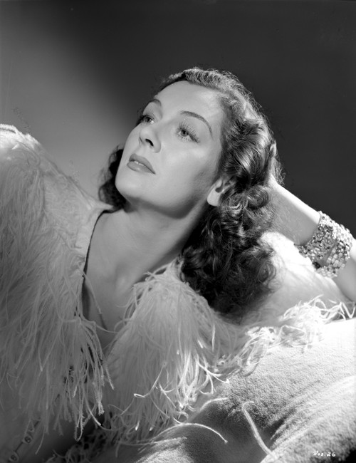 Rosalind Russell Posed and Leaning on Hand Photo Print - Item # VARCEL687586