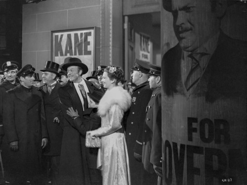 Citizen Kane Couple, in Movie Scene Photo Print - Item # VARCEL688397