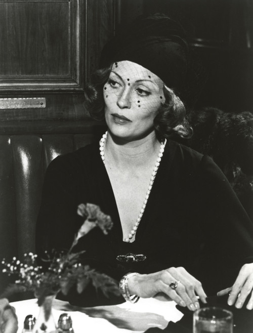 Faye Dunaway with Marcel Hairstyle Photo Print - Item # VARCEL696394