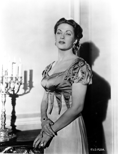 A portrait of Yvonne de Carlo Photo Print - Item # VARCEL697240