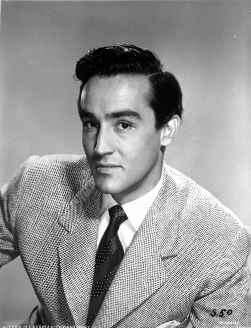 Vittorio Gassman Posed in Suit Portrait Photo Print - Item # VARCEL697896