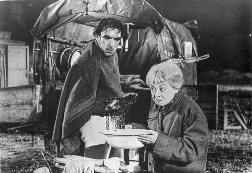 La Strada as Gelsomina and Zampano Scene Photo Print - Item # VARCEL698176