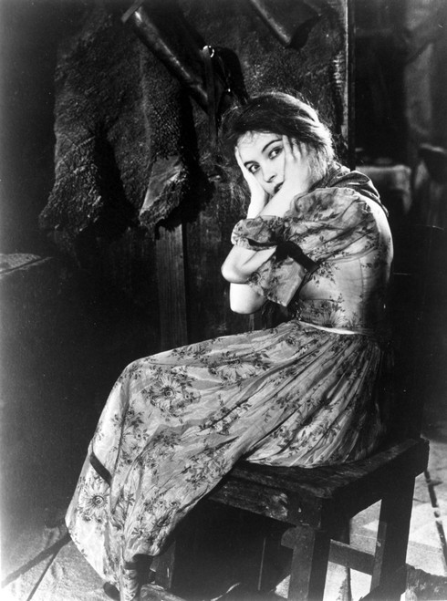 Lillian Gish on Dress sitting and Scared Portrait Photo Print - Item # VARCEL699154