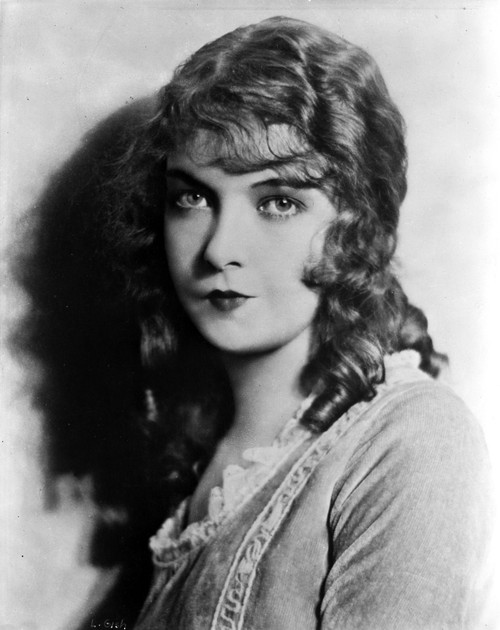 Lillian Gish on a Dress Pouting Lips Portrait Photo Print - Item # VARCEL699163