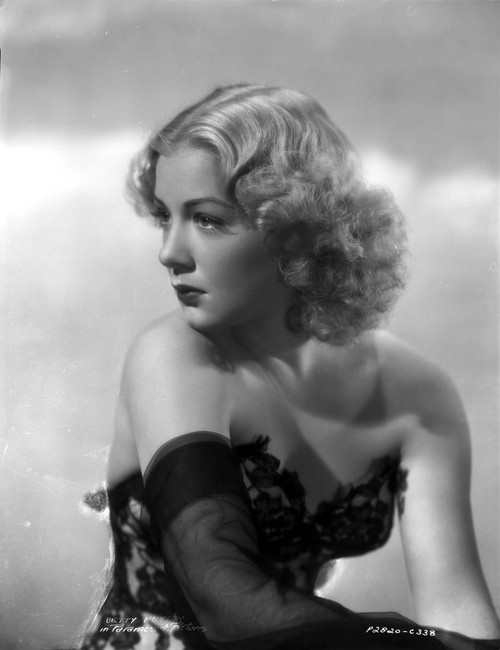 Betty Hutton on a Side view Pose Portrait Photo Print - Item # VARCEL700388