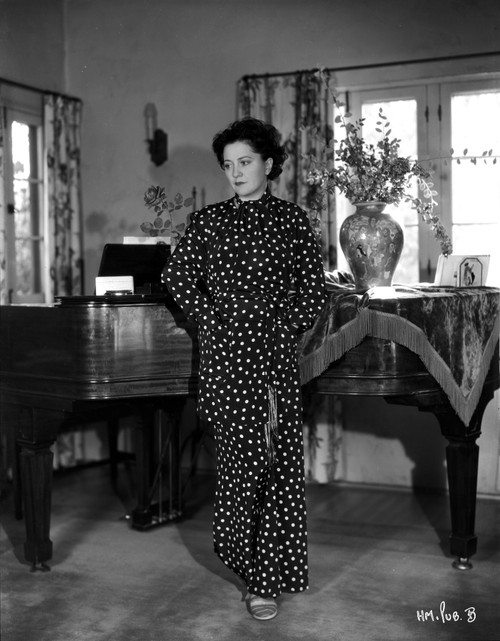 Helen Morgan on a Printed Dress posed Photo Print - Item # VARCEL702420