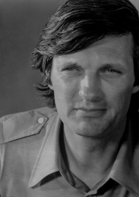 Alan Alda Photo Print - Item # VARCEL690650