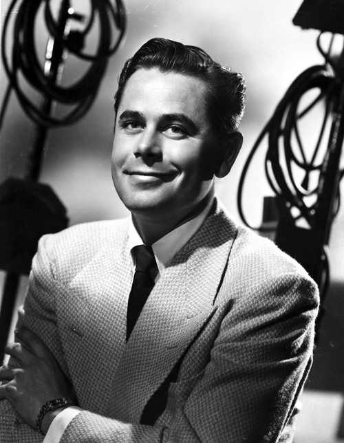 Glenn Ford Posed in White Suit Photo Print - Item # VARCEL691690