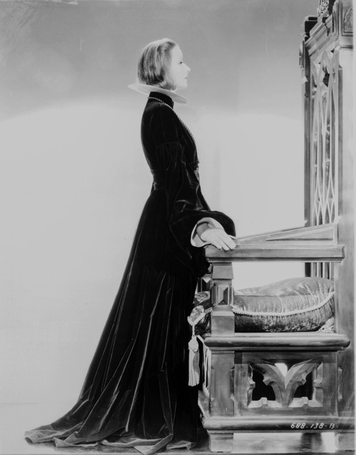Greta Garbo all in Black in a Side View Pose Photo Print - Item # VARCEL692902