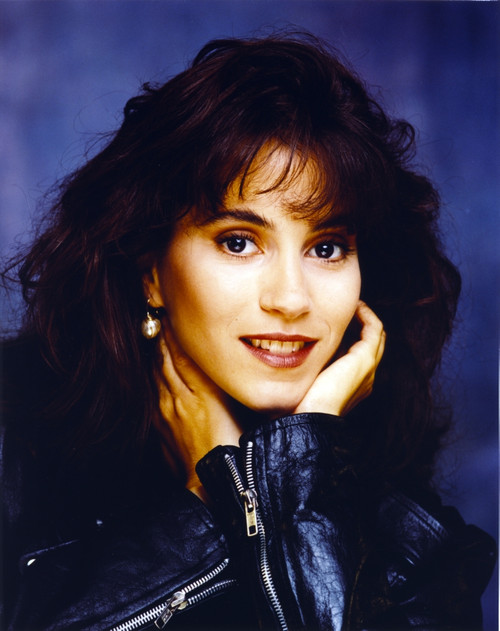 Jamie Gertz Leaning with a smiling Pose Photo Print - Item # VARCEL694349